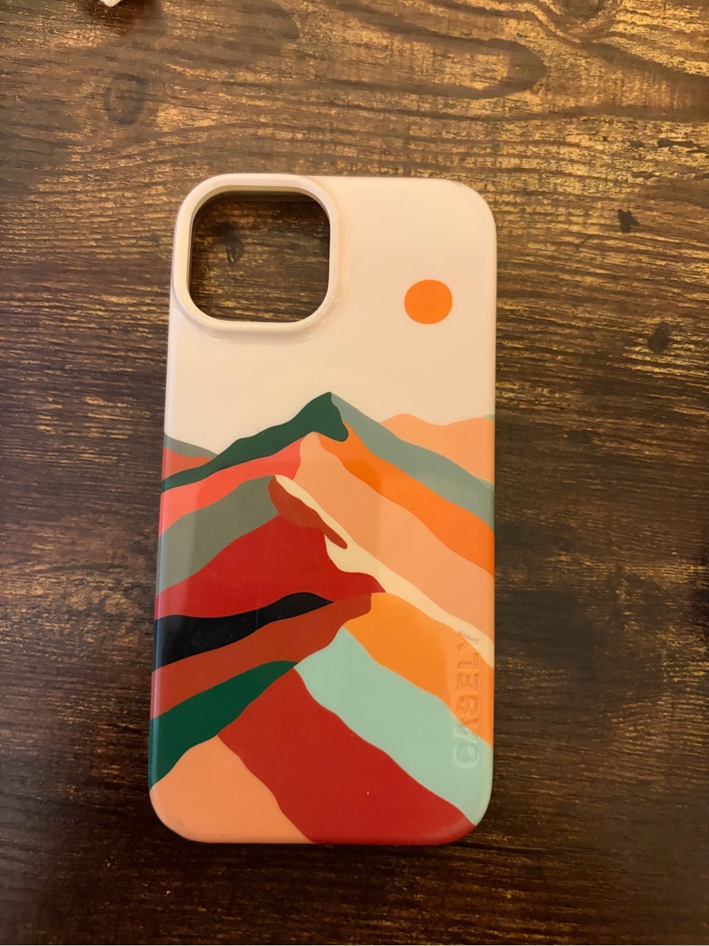 Multi-Color Mountain Pattern Camera/Phone Case - Pink/Tan